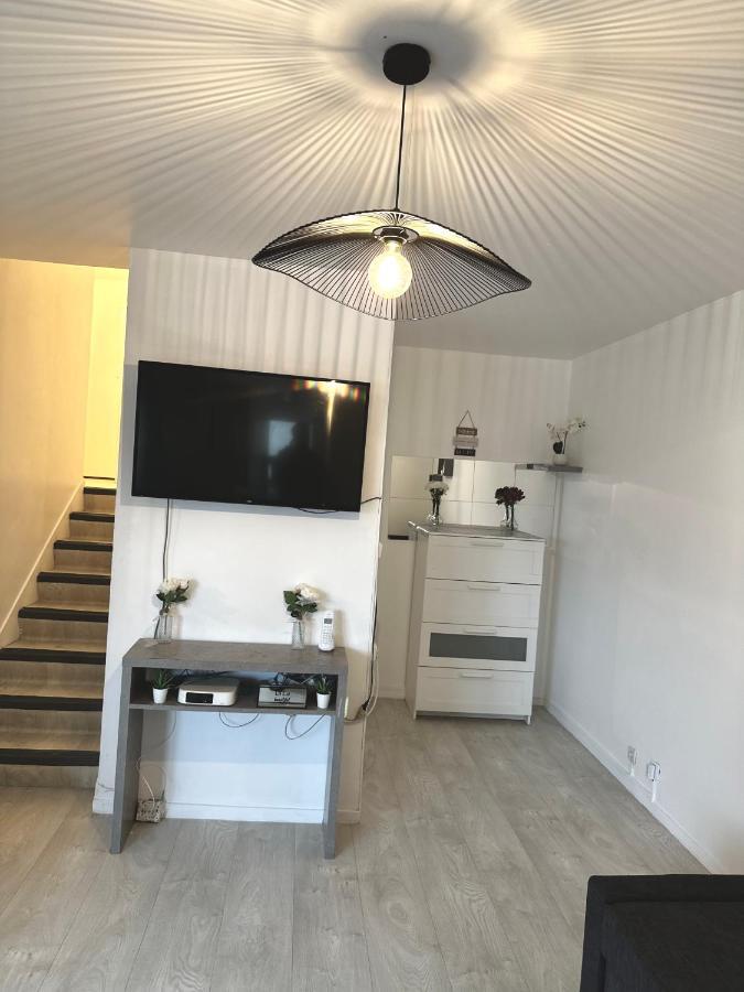 Jolie Appartement Duplex 2 Min Gare-Disney Et Paris 15 Min Noisy-le-Grand Zewnętrze zdjęcie